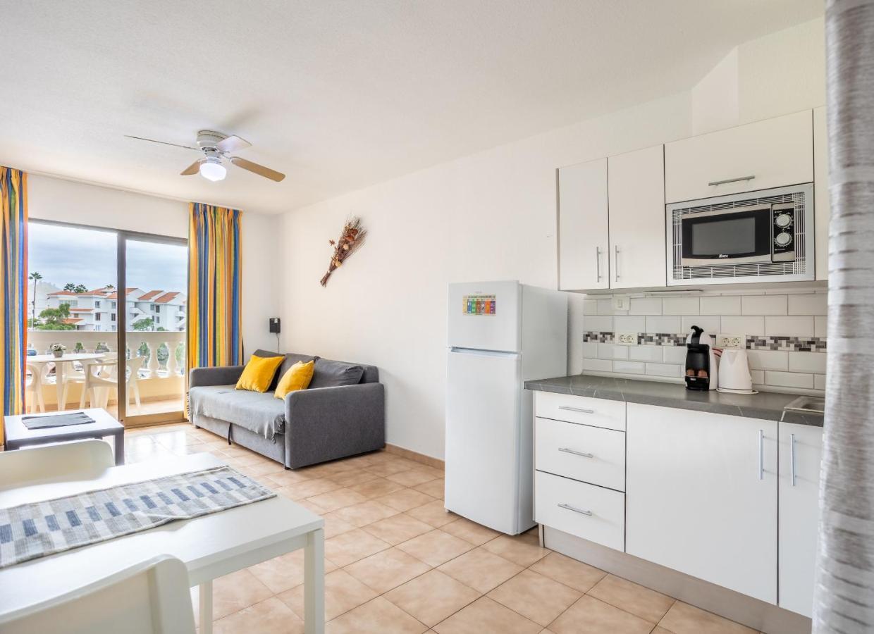 Castle Harbour Matthew'S Flat Los Cristianos By Lovetenerife Dış mekan fotoğraf